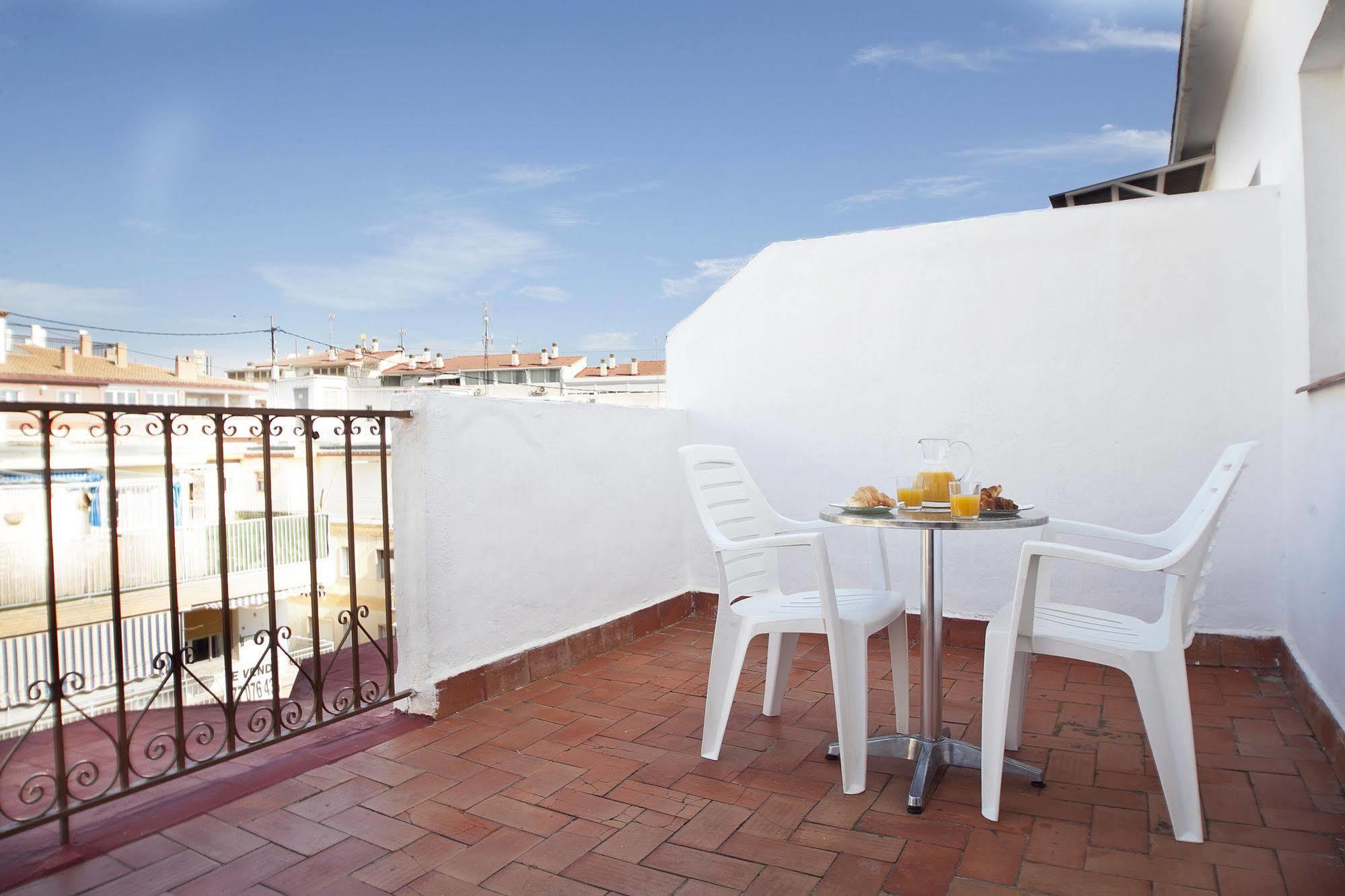 Apartamentos Ribera Benidorm Exterior photo